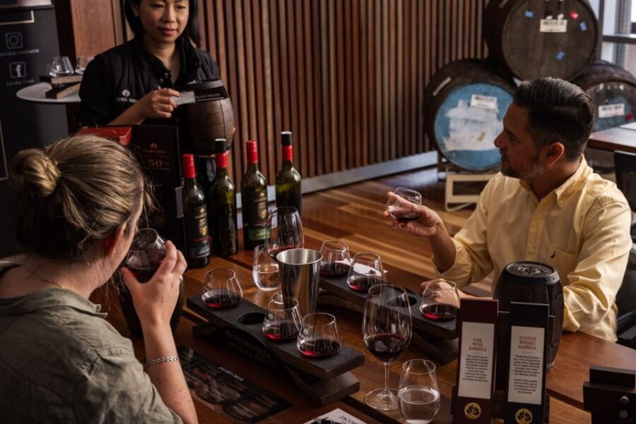 Barossa: Jacob’s Creek Double Barrel Tasting Experience