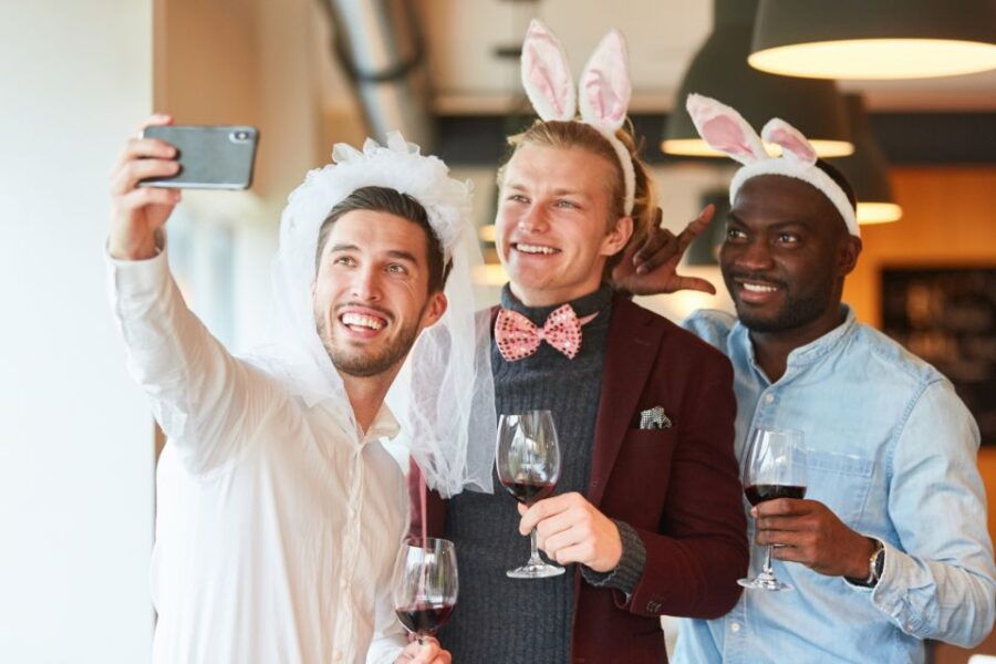 Basel : Bachelor Party Outdoor Smartphone Game - Good To Know