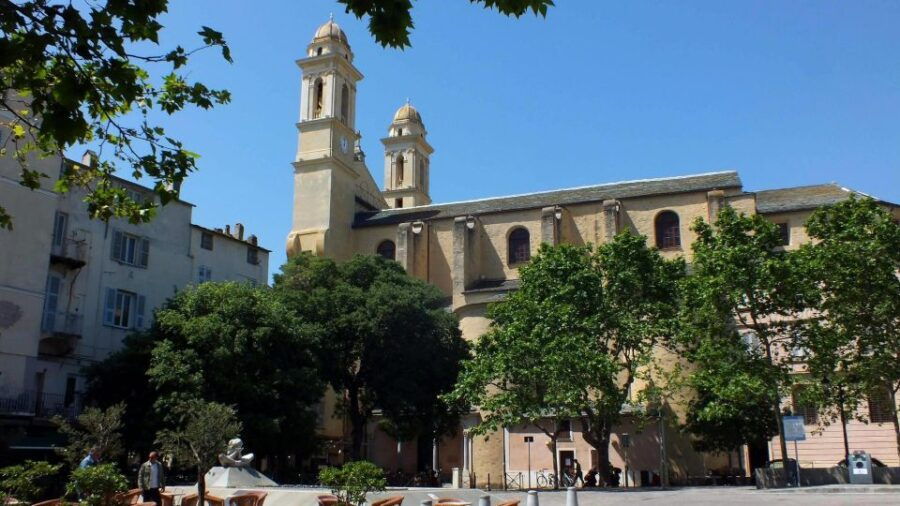 Bastia: Private Walking City Tour