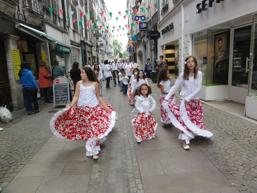 Bayonne: Private Guided Walking Tour - Good To Know