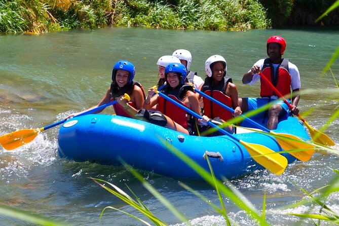 Beach Horseback Riding and Tubing Trip in Rio Bueno