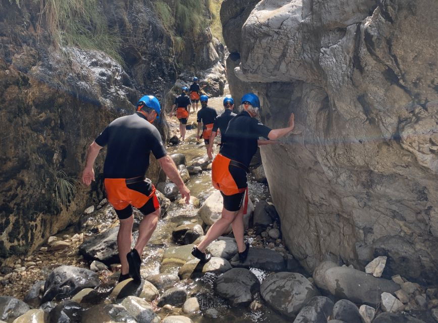 Benahavís: Guided Canyoning Trip (Benahavís River Walk)