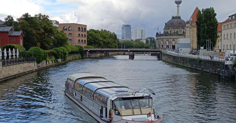 Berlin: 1-hour Electric River Cruise - Good To Know