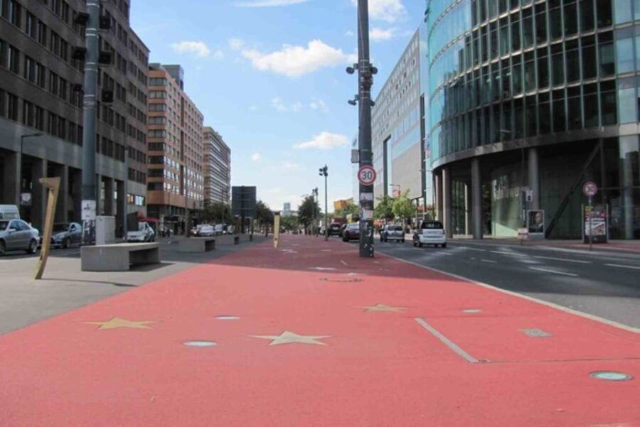 Berlin: Cold War and Berlin Wall Smartphone Audio Tour - Good To Know