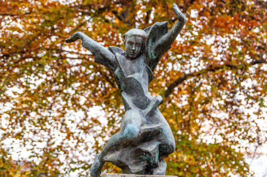 Berlin: Friedenau Neighborhood Historic Walking Tour - Good To Know