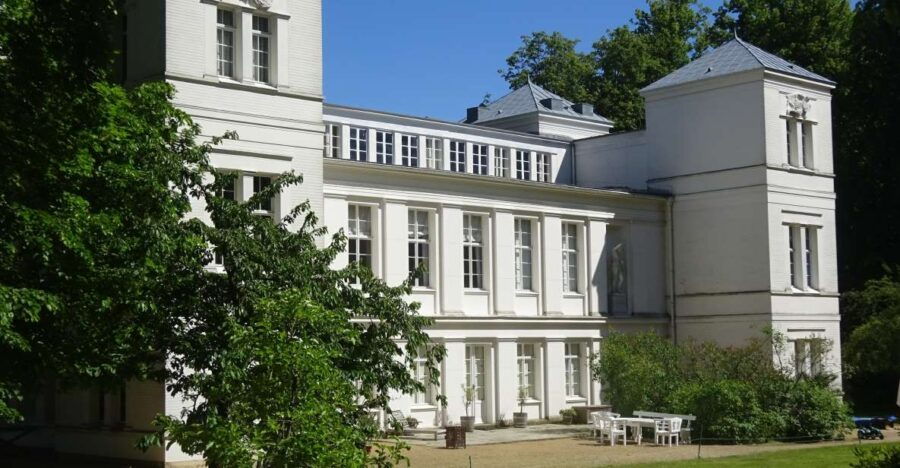 Berlin: Humboldt in Tegel, Self-guided City Expedition Tour - Experience Highlights