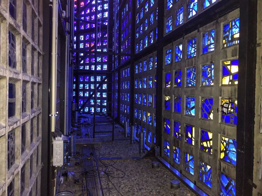 Berlin: Kurfürstendamm Walking Tour With Memorial Church - Good To Know