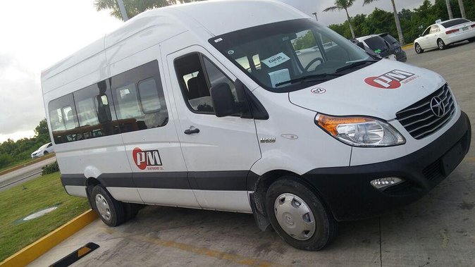 Best Deal Private Transfer Punta Cana to Santo Domingo Round Trip