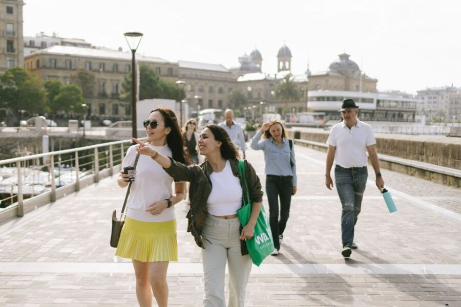 Best of San Sebastian Walking Tour With Boat Ride & Old Town