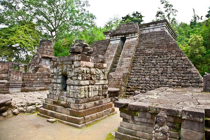 Best of Surakarta Country Site Tour