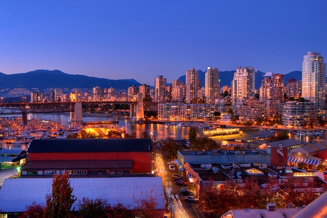 Best of Vancouver Private Evening City Tour