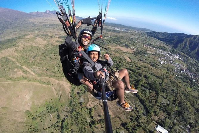 Best Tandem Paragliding in Sembalun Lombok