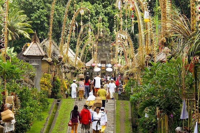 Best Tour:Bali Penglipuran Traditional Village,Tukad Cepung&Tibumana Waterfall - Good To Know