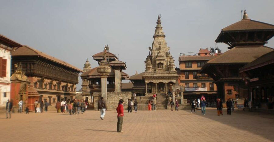 Bhaktapur Sightseeing With Nagarkot Sunset Tour - Good To Know