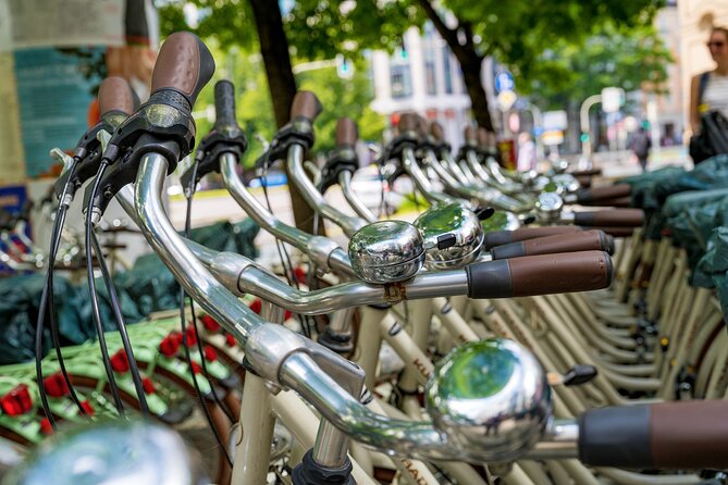 Bike Tour With the English Garden and Isar Floodplains