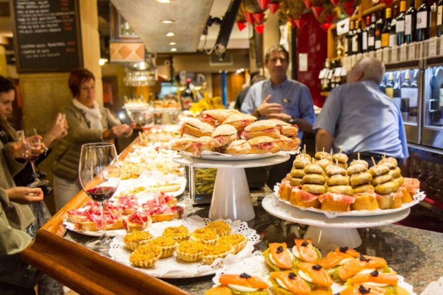 Bilbao: Boat and Walking Guided Tour With Pintxos - Good To Know