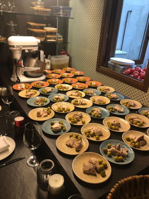 Bilbao: Pintxos Tasting & Fun in Bilbao Afternoon Ambient,