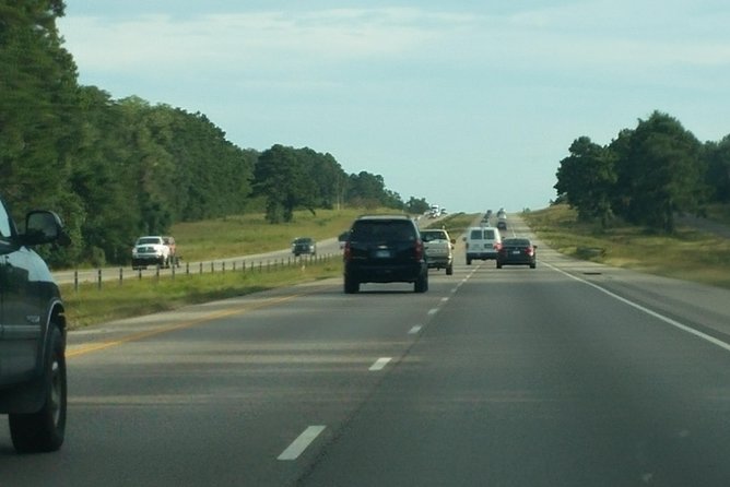 Black SUV Houston – College Station, Houston- College Station.