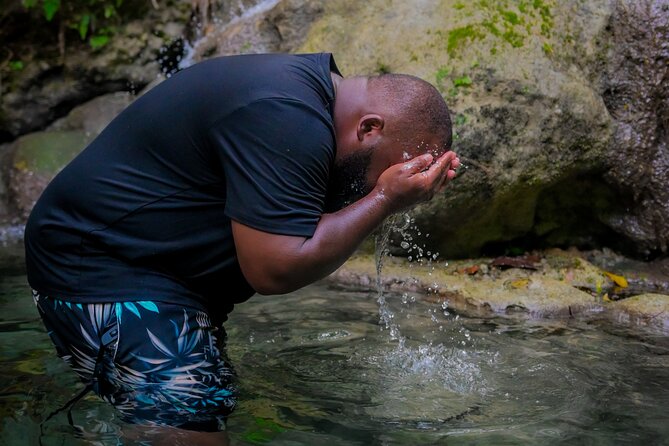 Blue Heaven Falls & River Dining Experience Photoshoot - Good To Know