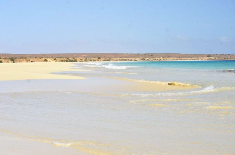 Boa Vista Island: Half-Day Quad Tour to Santa Monica Beach
