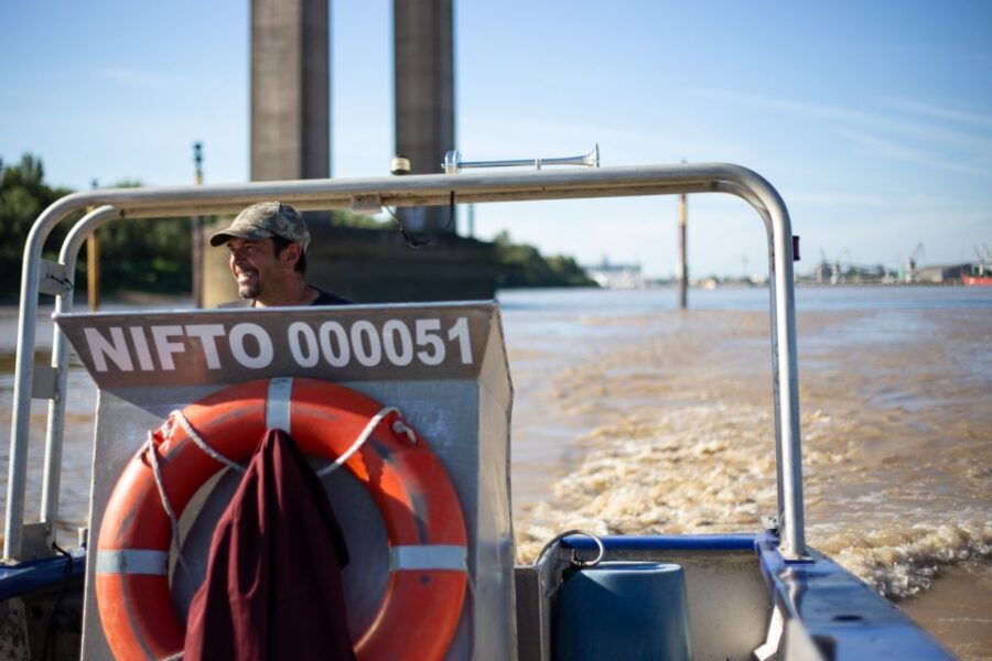Boat Trip and Rare Tasting With a Fisherman in Bordeaux - Good To Know