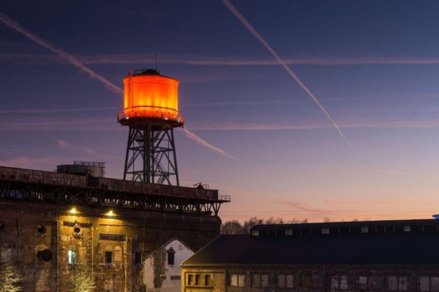 Bochum: Smartphone Game for Centennial Hall and Westpark