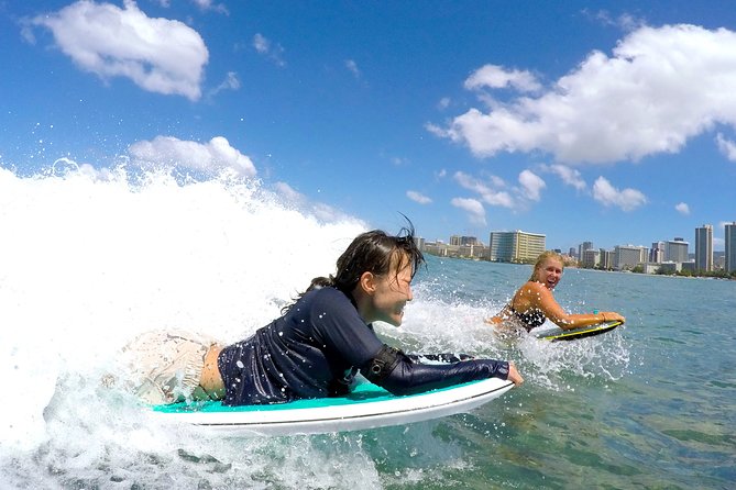 Bodyboarding – Semi-Private Lessons With Pro Coach – Waikiki, Oahu