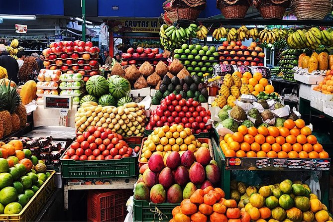 Bogota Farmers Market Private Tour: 15 Fruit & Treats Tasting • 3h