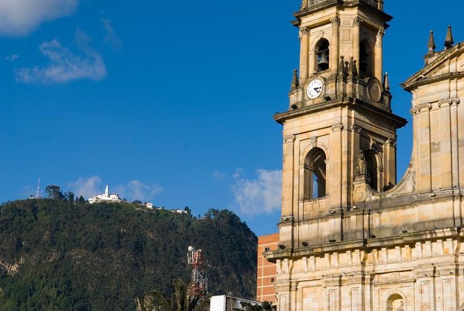 Bogota Private City Tour With Food Tastings  – Bogotá