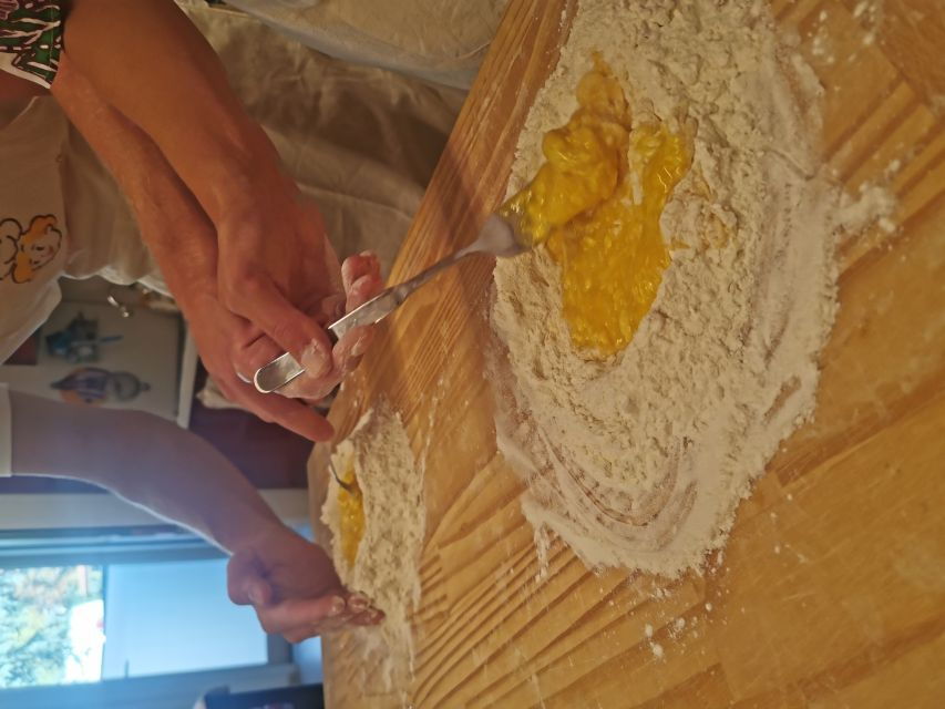Bologna: Traditional Recipes Cooking Class With Local Wines