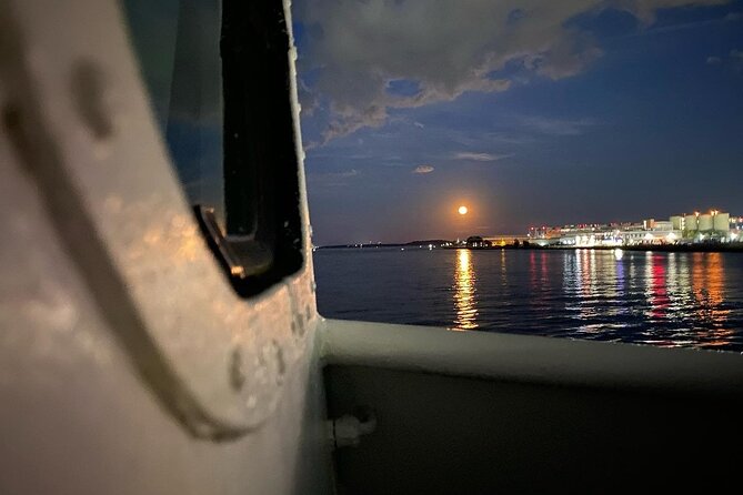 Boston Full Moon Cruise Tour