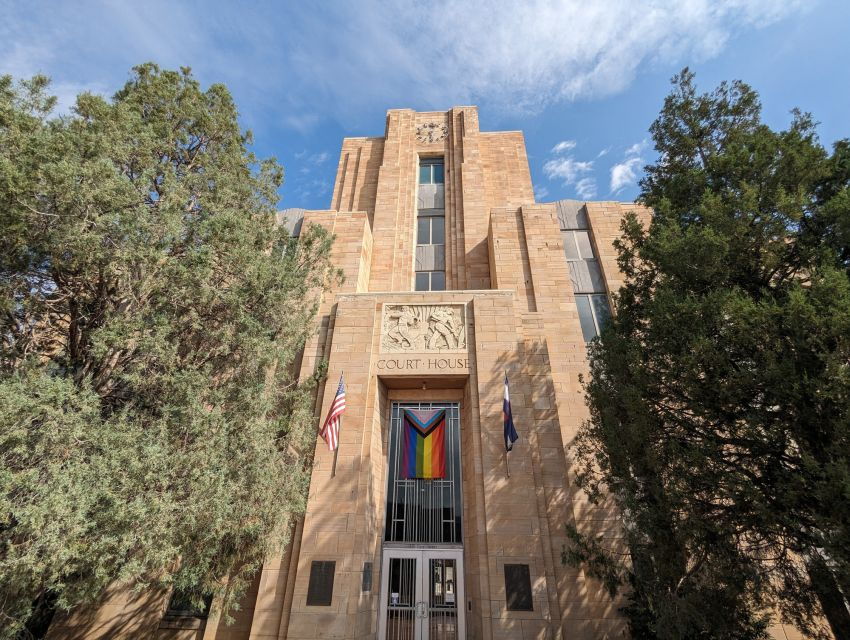 Boulder: Self-Guided Scavenger Hunt Walking Tour