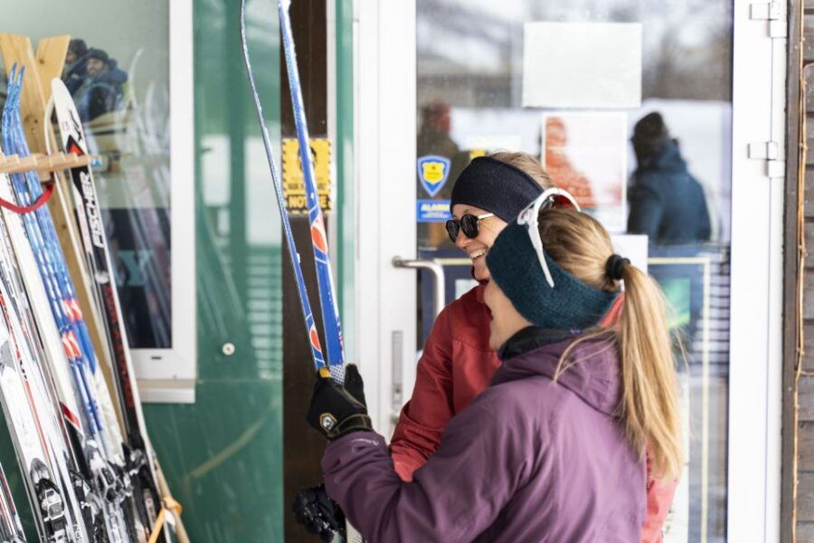Breivikeidet: Introduction to Cross-Country Skiing - Good To Know