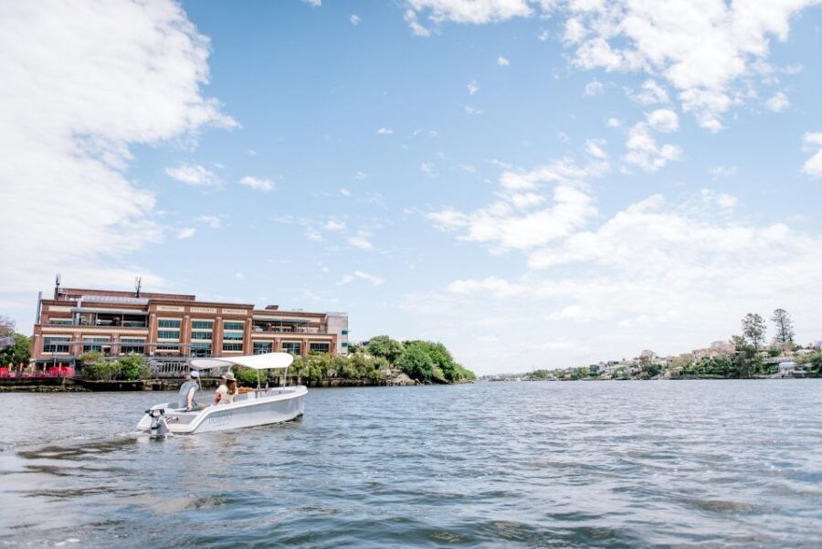 Brisbane: Electric Picnic Boat Rental From Breakfast Creek - Good To Know