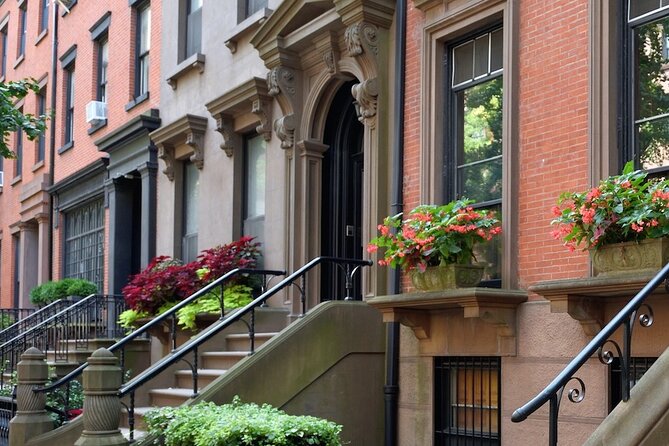 Brooklyn Heights: a Self-Guided Tour From the Promenade to Truman Capotes House - Good To Know