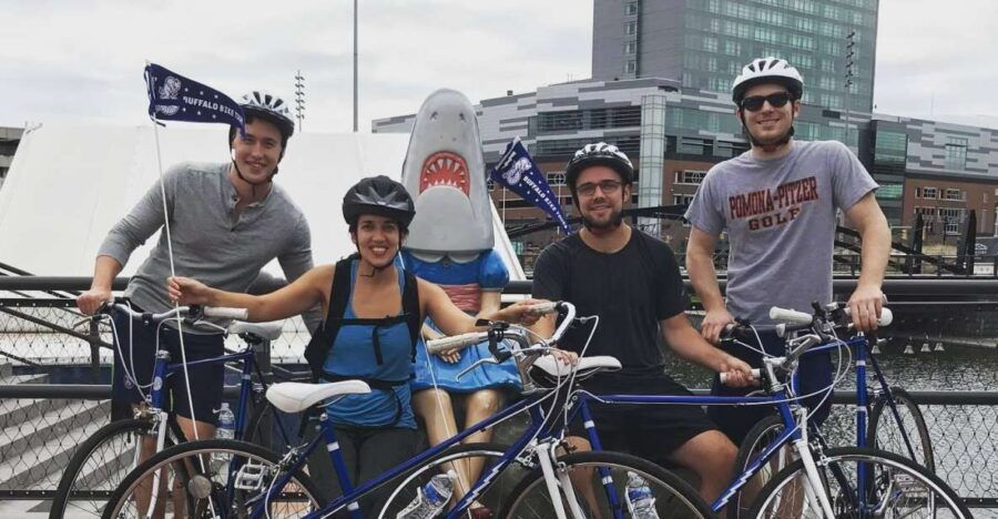 Buffalo: Waterfront Harbor Bike Tour