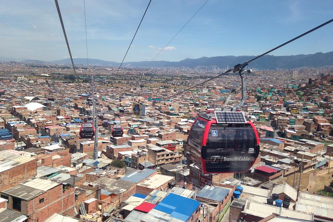 Cable Car to El Paraiso, the City Slum - Tour Details