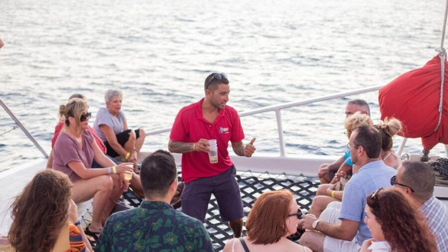 Cabo San Lucas: 2 Hour Sunset Cruise With Food and Wine - Pickup Details