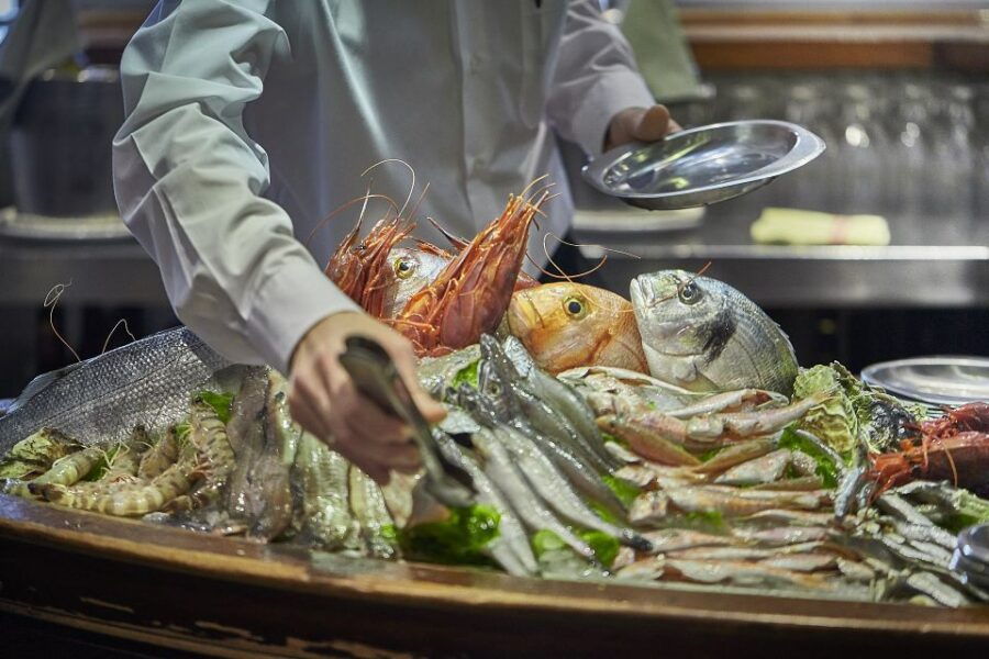 Cadiz: Private Tour With Tapas, Wine Tasting and Bike Rental - Good To Know