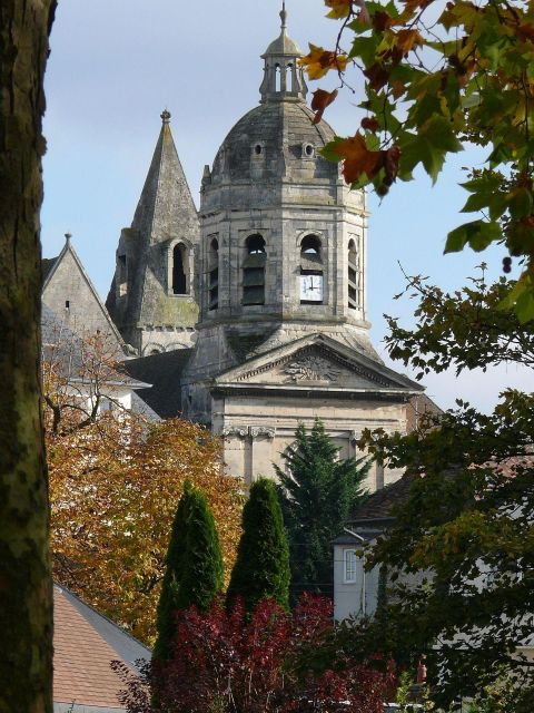Caen: Private Guided Walking Tour
