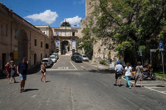 Cagliari Walking Tour: A Walk Through the Ancient Districts
