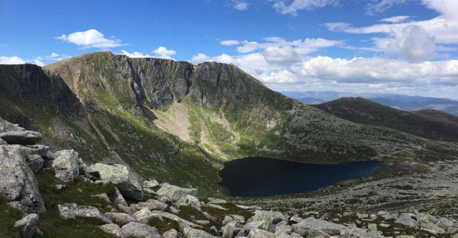 Cairngorms: Lochnagar Guided Walk