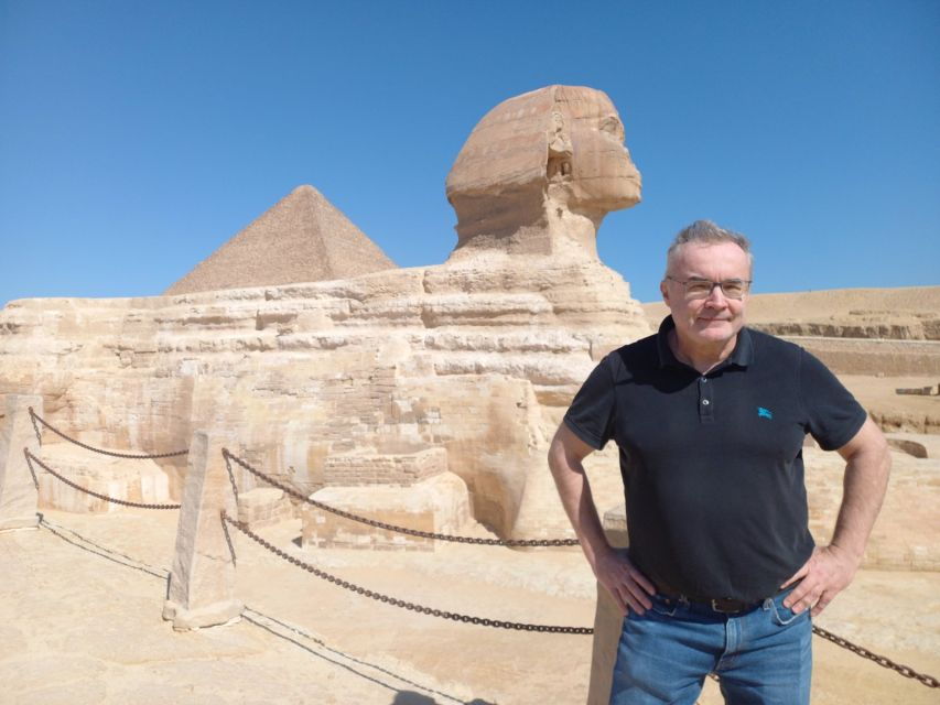 Cairo or Giza: Pyramids, Sakkara & Museum Private Tour - Good To Know