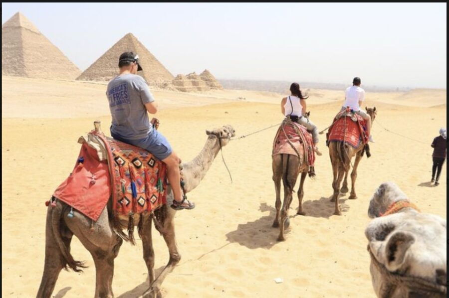 Cairo: Private Giza Pyramids, Egyptian Museum, & Bazaar Tour - Good To Know