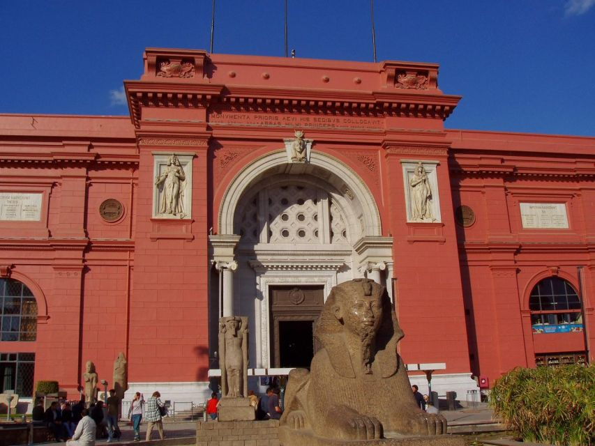 Cairo: Private Tour of Pyramids & Egyptian Museum With Lunch - Tour Itinerary Details