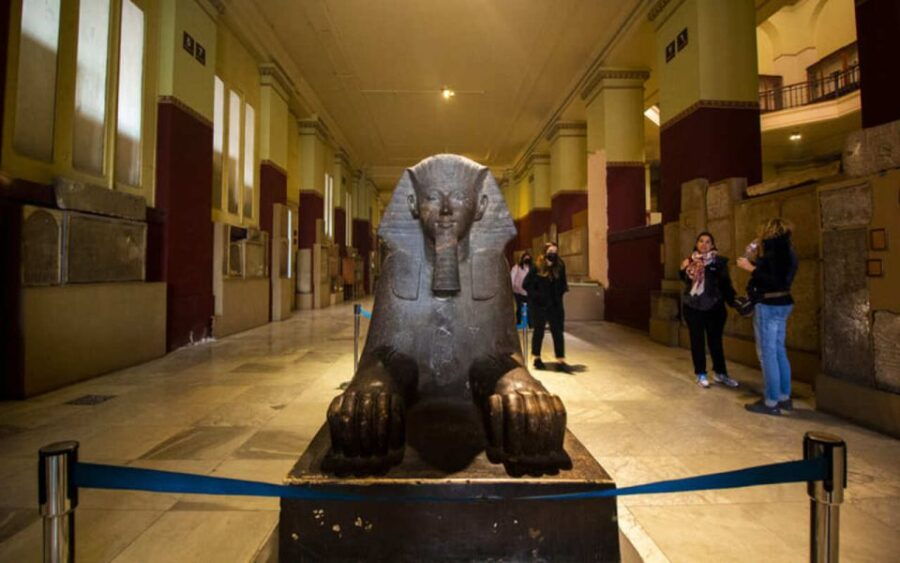 Cairo: the Egyptian Museum Night Tour With Hotel Transfers - Good To Know