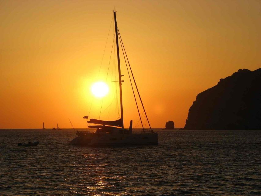Calpe: Sunset Sailing Catamaran Cruise With Sparkling Wine