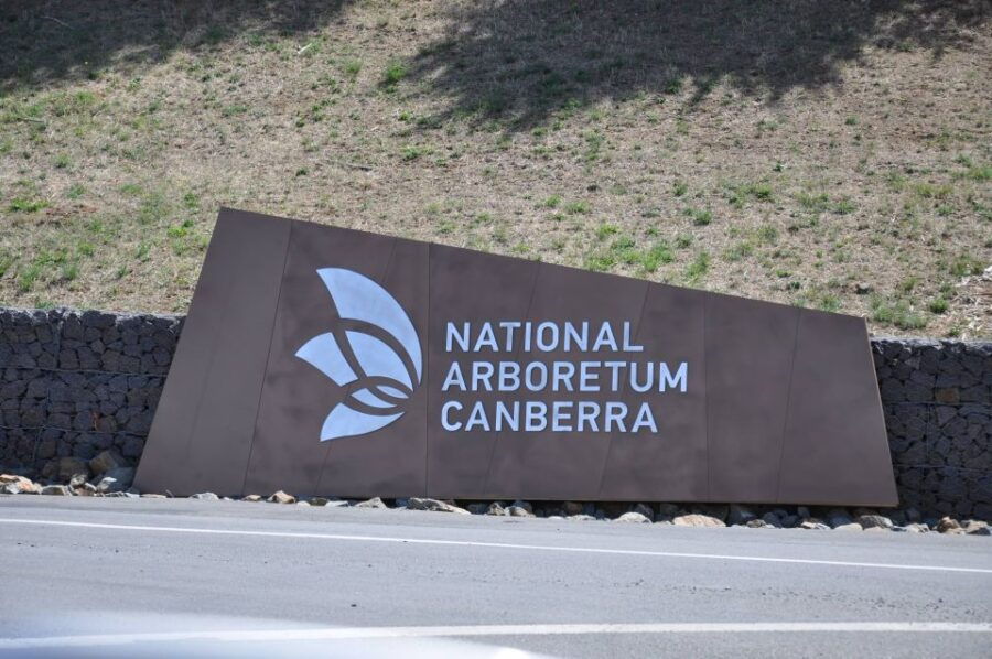 Canberra: Guided Tour of Floriade Festival With Transfers - Good To Know
