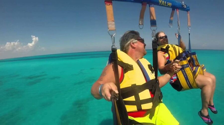 Cancún: Parasailing Adventure With Hotel Pickup and Drop-Off - Good To Know