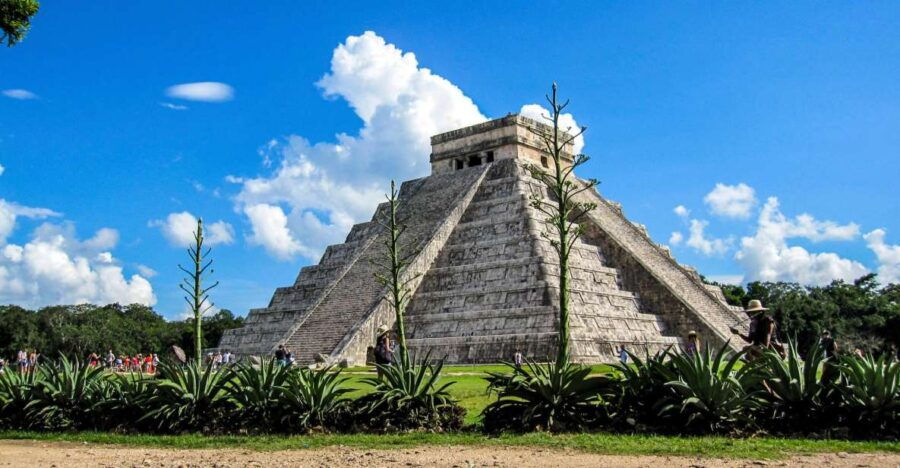 Cancun/Playa Del Carmen: Chichen Itza, Cenote, Ek'balam Tour - Good To Know